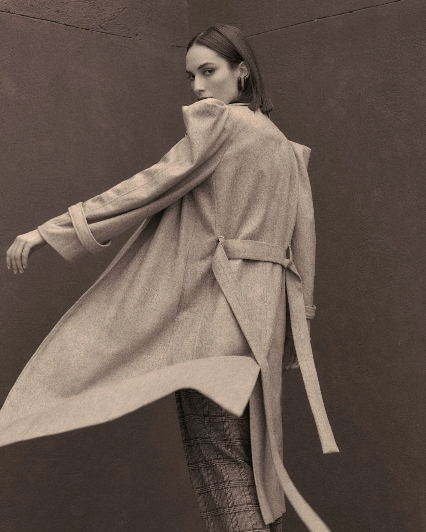 ABRIGO ISABELLA GRIS - Image 7