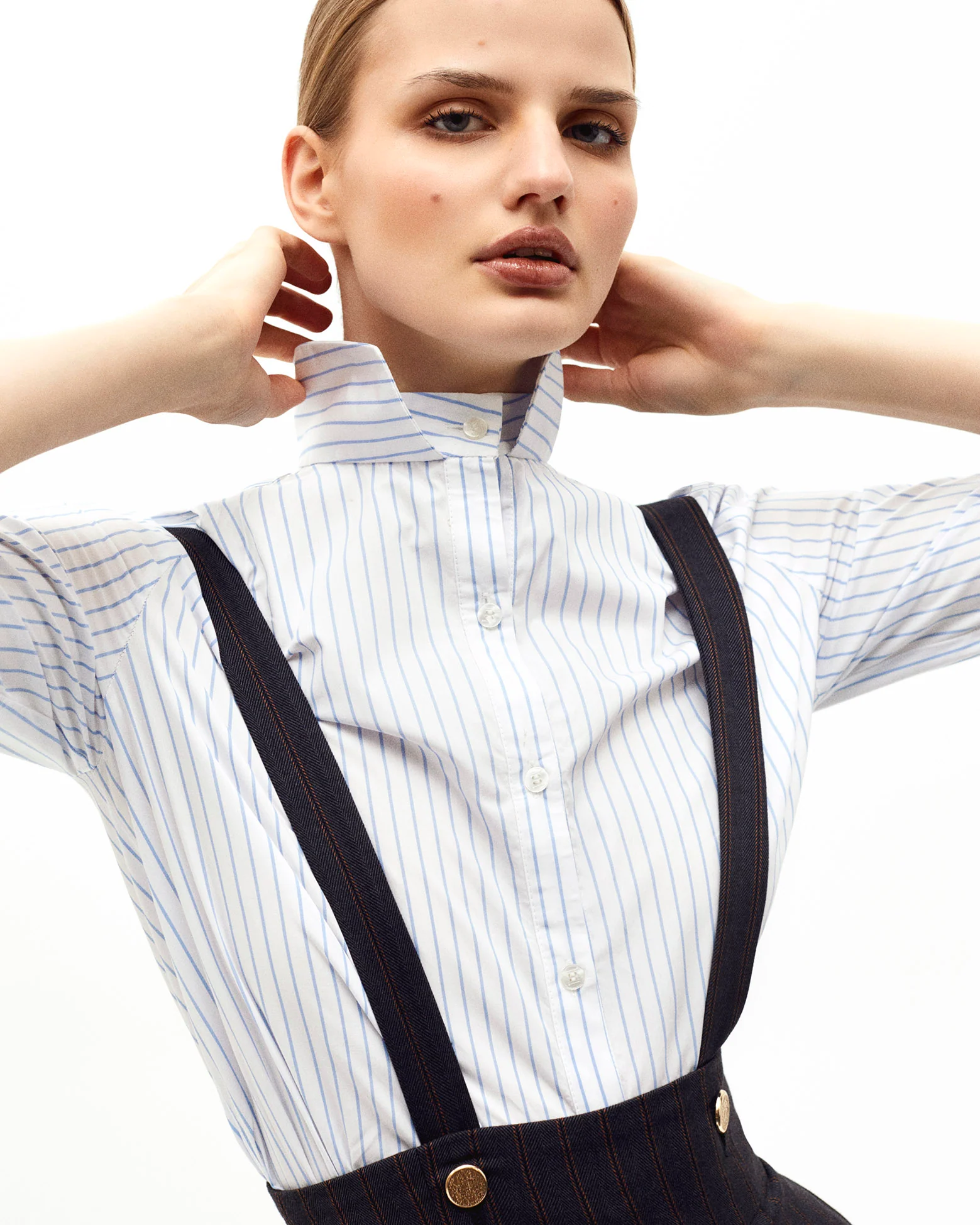 CAMISA VERA RAYAS BLANCAS Y AZULES