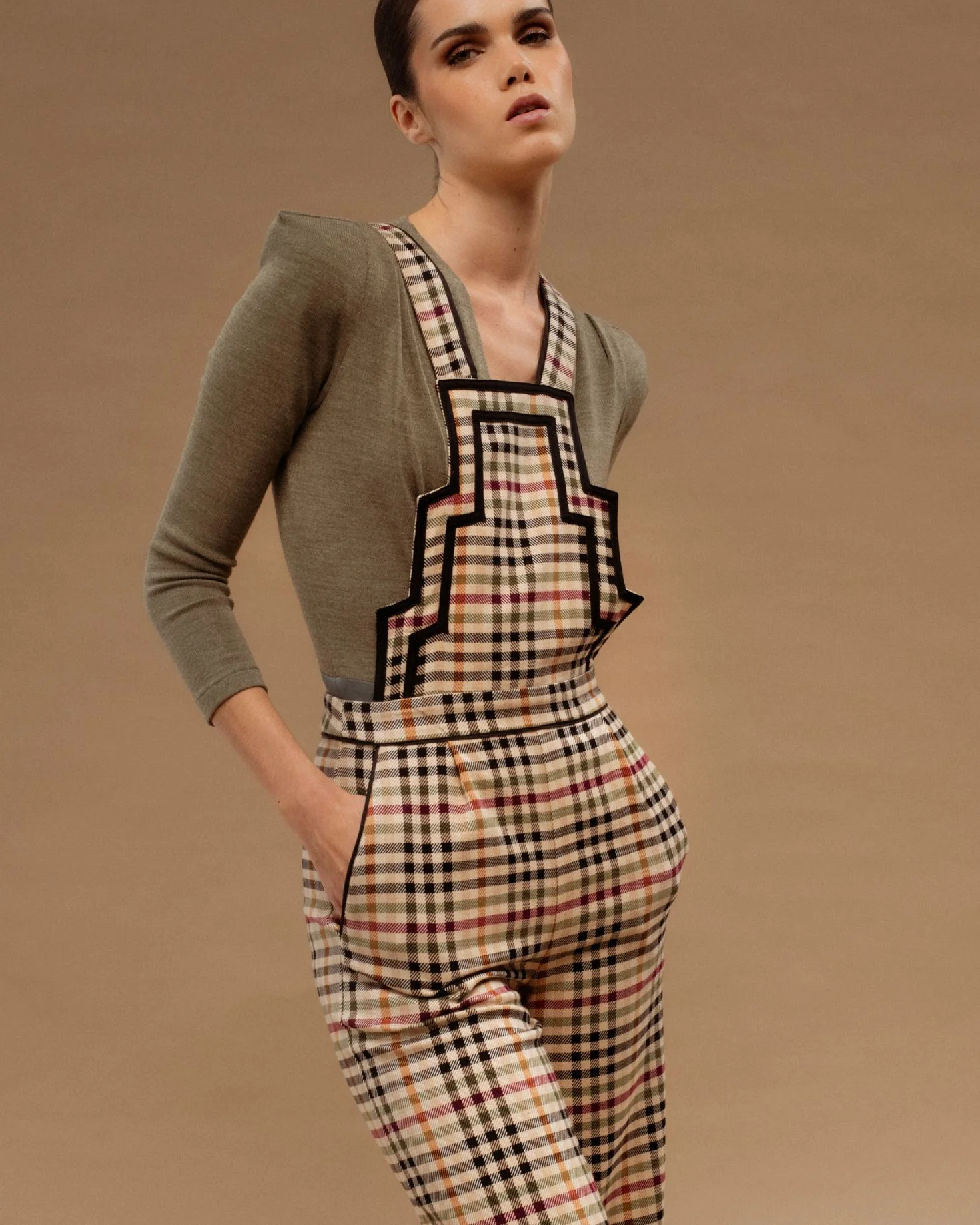 PETO BROWN - Image 5