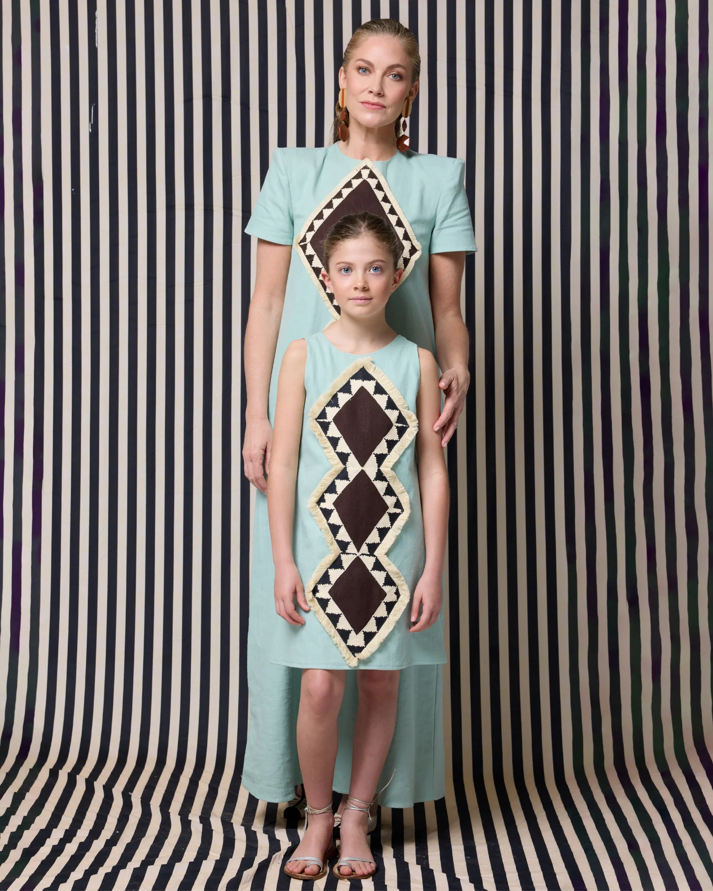 VESTIDO CORAZÓN TURQUESA - Image 4