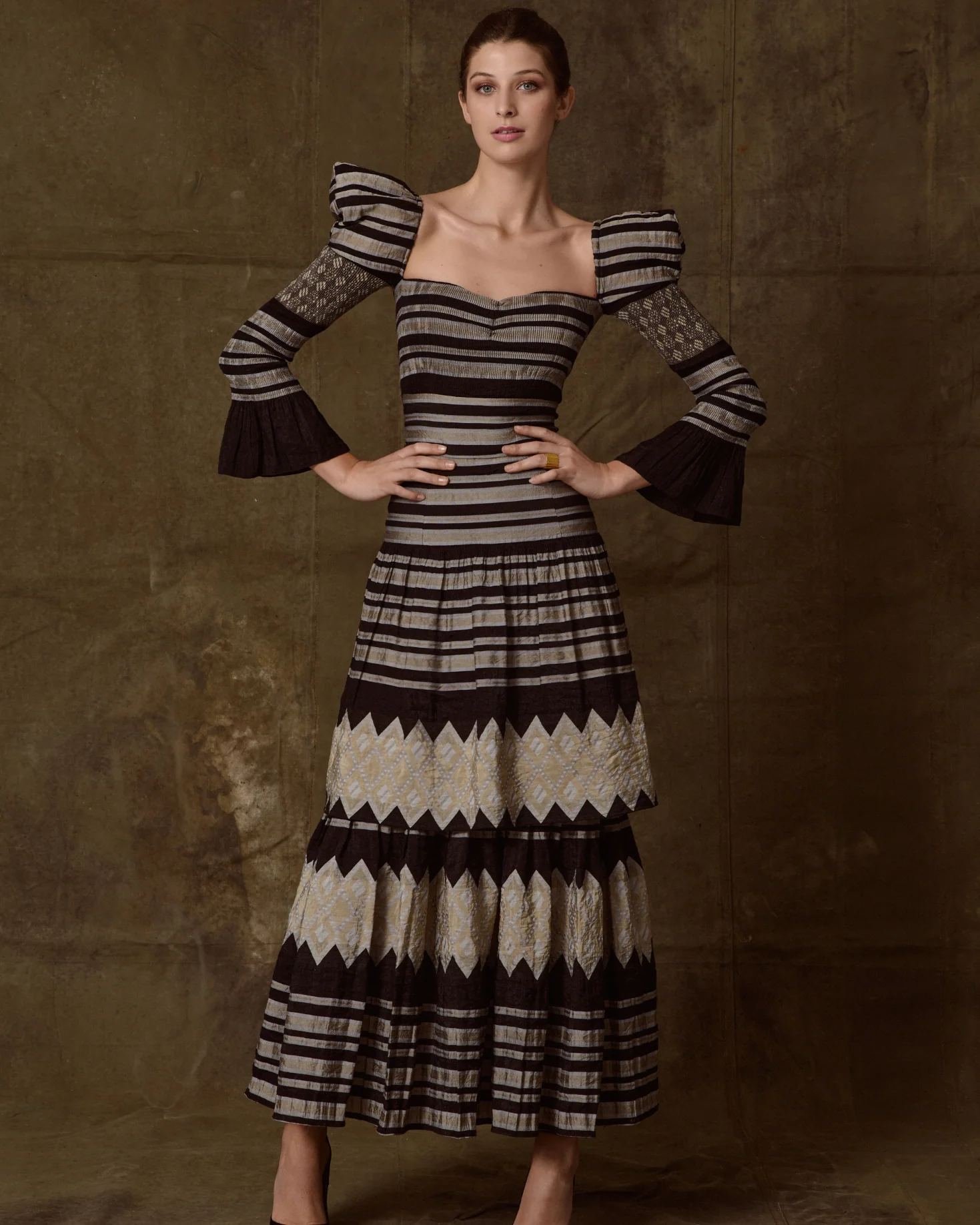 VESTIDO GRISELDA - Image 8