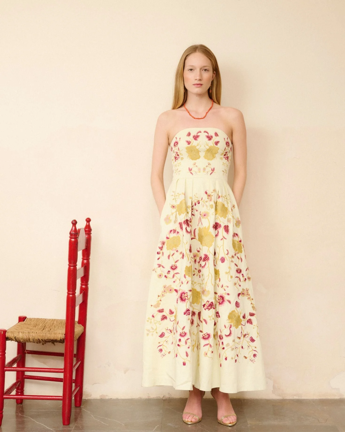VESTIDO LETICIA BORDADOS - Image 2