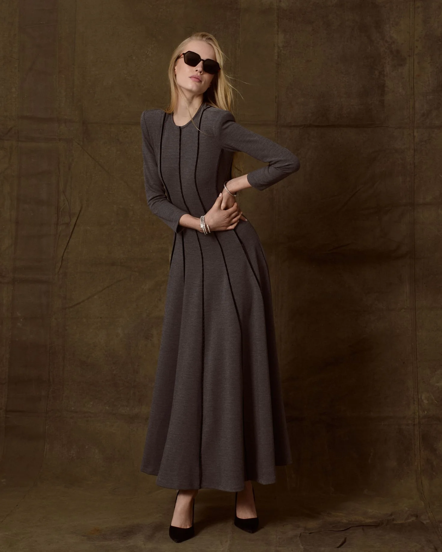 VESTIDO MORGAN - Image 3