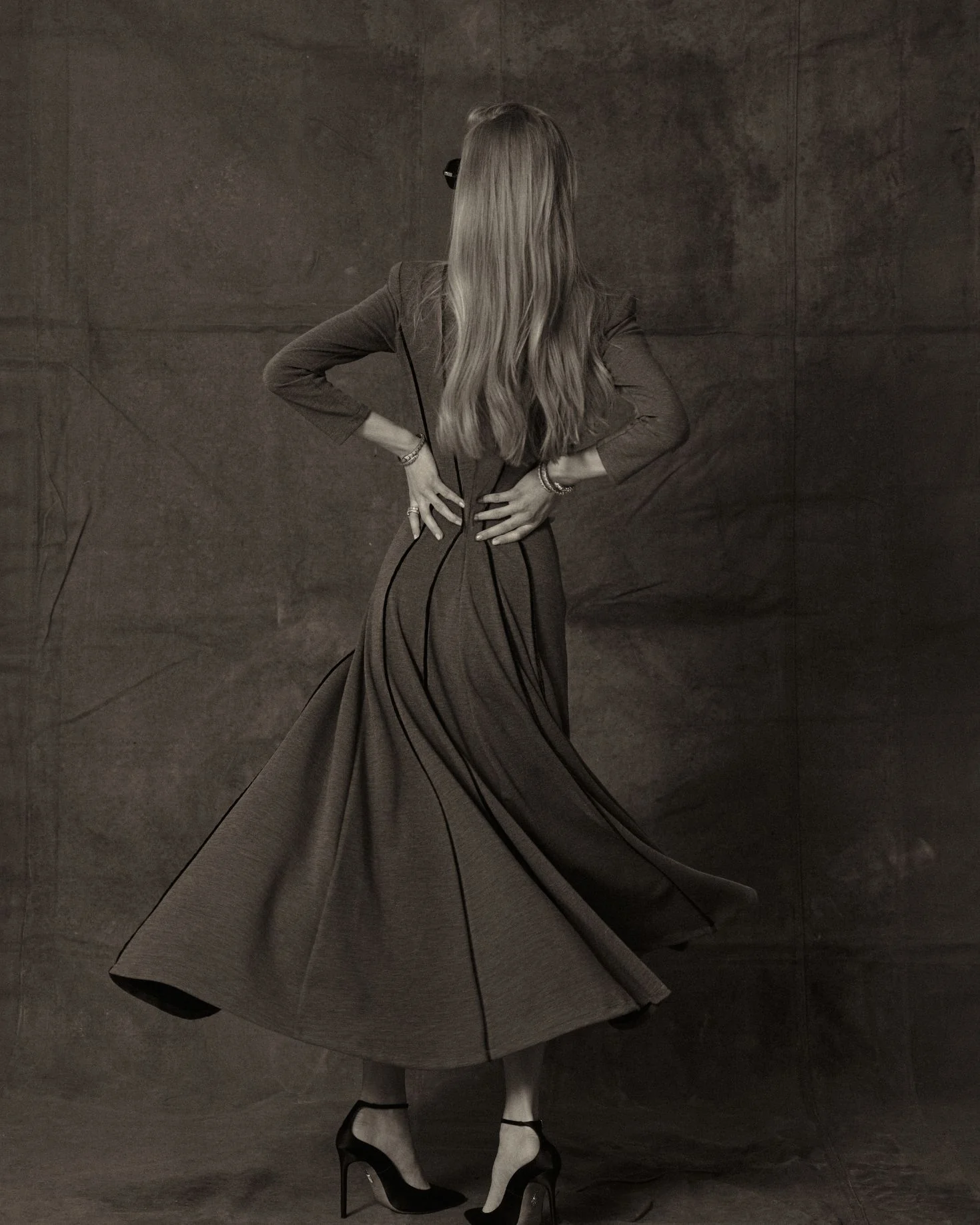 VESTIDO MORGAN - Image 4