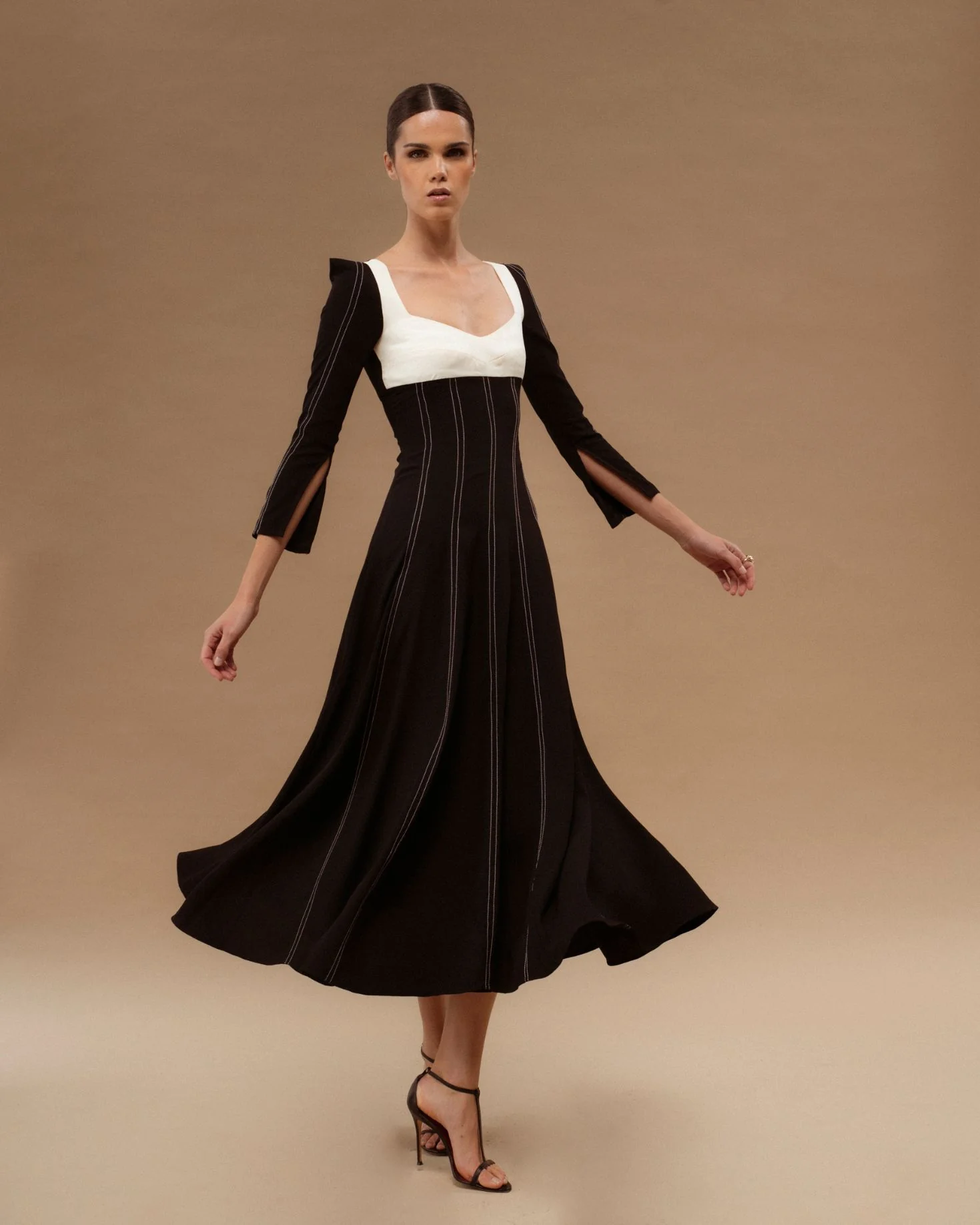 VESTIDO CHARLOTTE - Image 2